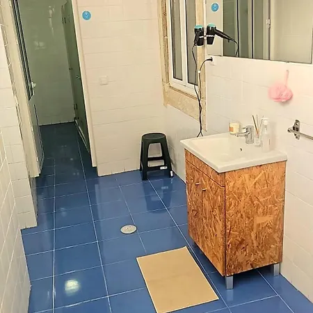 Casa 2 Quarto em Acomodações Particulares Figueira da Foz
