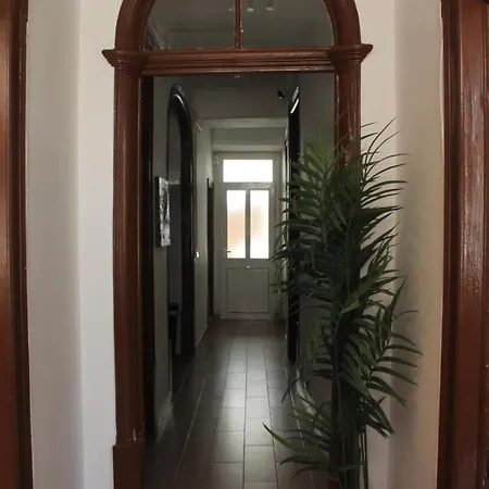 Casa 2 Quarto em Acomodações Particulares Figueira da Foz